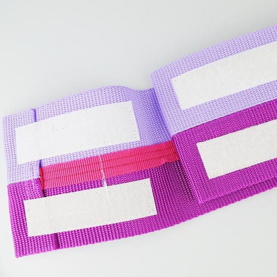 goldmarie Yogamatte Banderole LOVE IS MY SUPERPOWER - Klettverschluss - flieder-violett