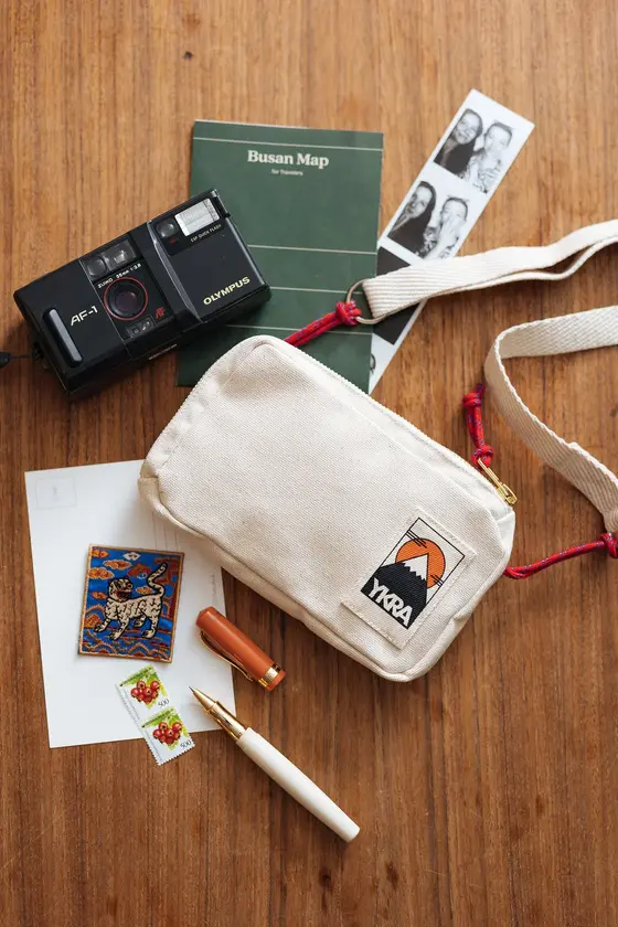 Ykra Travel Case White