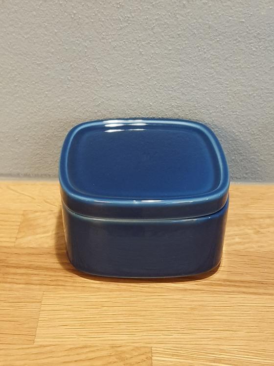 Butterdose / Container `Conte` Blau Quadrat 