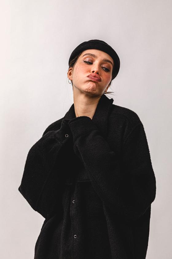 Docker Beanie Corduroy Black von Beton Cire