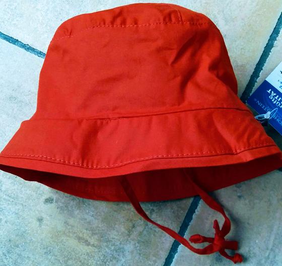 Fischerhut mit Bindeband und Ohrenklappen gegen Wind, UV-schutz 50+, rot