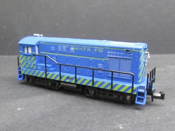 Minitrix 2005 US-Diesellok Fairbanks Morse H-12-44 Nr. 546 Santa Fe blau Spur N