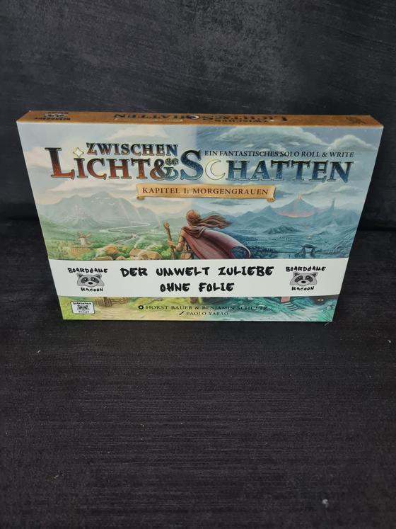 Zwischen Licht & Schatten - Boardgame Racoon 