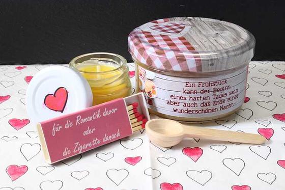 Set wunderbare Nacht, cremig