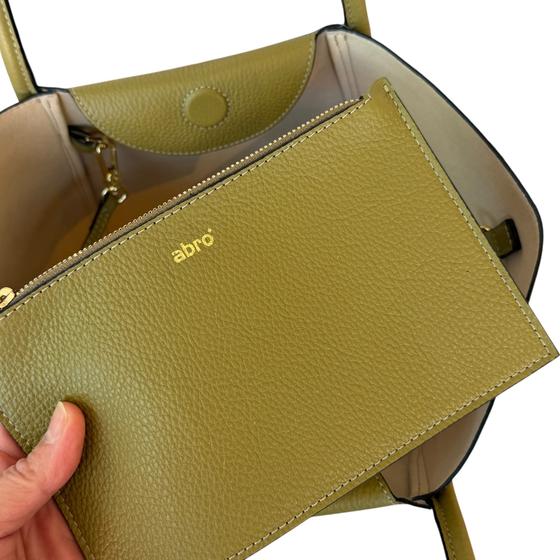 abro WILLOW Shopper small Schultertasche grün