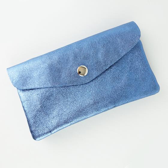 goldmarie Britt-Portemonnaie LOVE PEACE MOIN Neonschrift Label - Leder blau metallic - 15x9cm