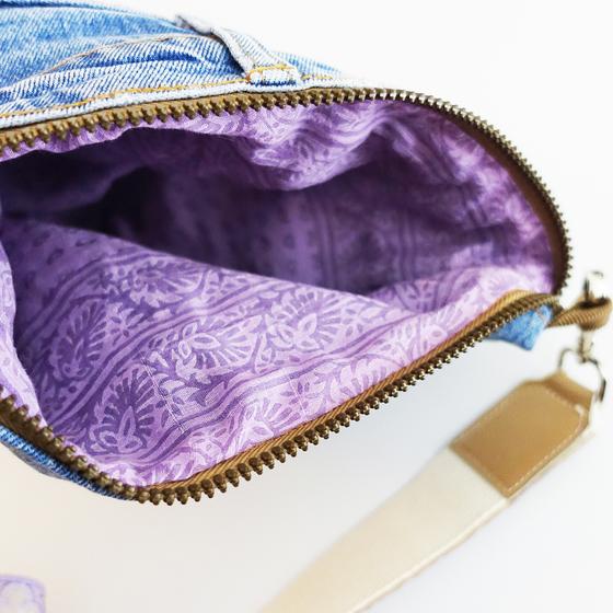 goldmarie Festival Tasche JEANS Recycelt - LOVE PEACE MOIN - Lilac New Edition - denim washed - 26x21cm