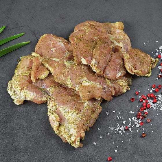 Kachelfleisch vom Offenstallschwein, gruen mariniert