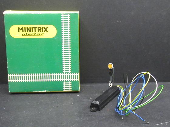 Minitrix 66753 Vorsignal Flügelsignal (Formsignal) 1-flüglig Spur N