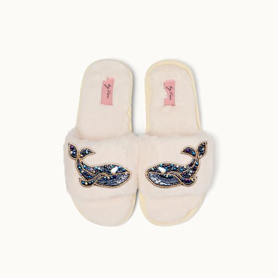 By Vivi. Brosche WAL - für Slipper, Kleidung, Taschen und mehr - blau-gold