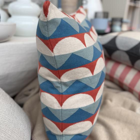 Funky Doris Kissenhülle TOBY BLUE blau hellrot
