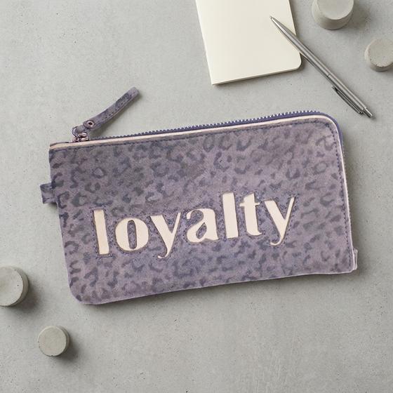goldmarie Leder Portemonnaie "LOYALTY" Leo Animal Print grau-altweiß