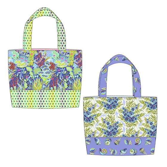 Detailreicher Baumwollstoff „Floral Reef Marine“ von Tula Pink mit bunter Unterwasserwelt in Blau-, Türkis- und Koralltönen.