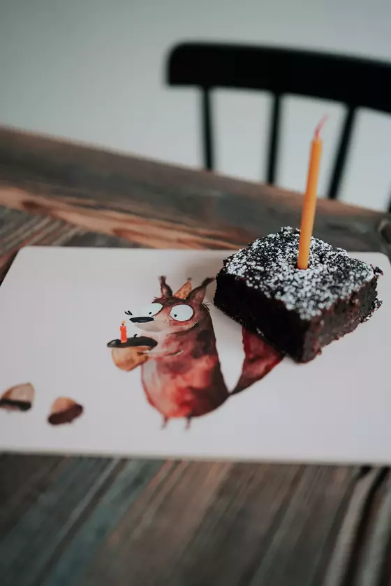 NUUKK Frühstücksbrettchen Eichhörnchen