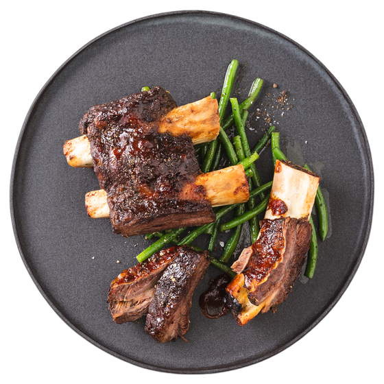  Beef Ribs gegart & marin. mit BBQ Dip