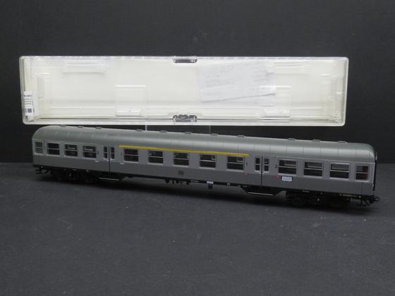Fleischmann 564101 K Nahverkehrs Personenwagen 1./2. Klasse der DB (Silberling) für Spur H0, OVP