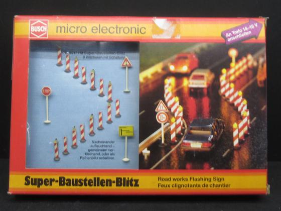 Busch 5915 Super Baustellen Blitz 8-fach mit Elektronik Spur H0 OVP