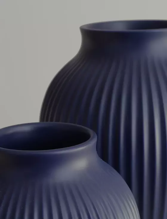 Vase Ripple Mat Dark Blue von Knabstrup
