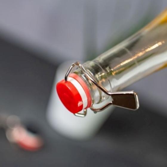 Flaschenverschluss mit Hebel