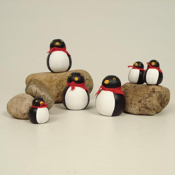 Holzpinguin aus Schweden