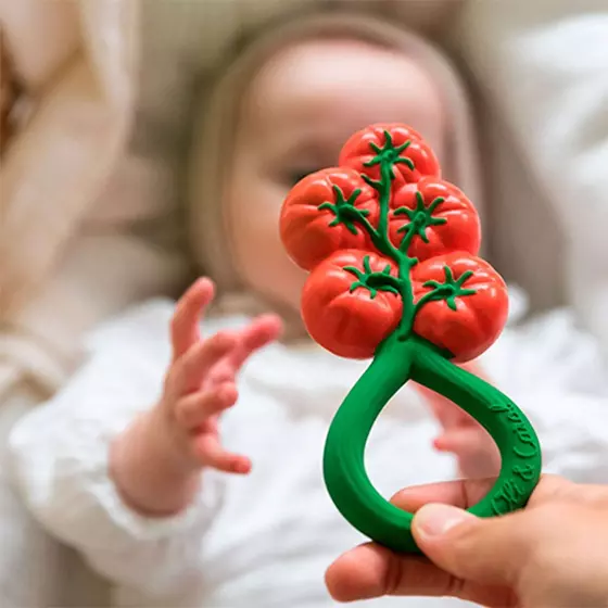 Oli&Carol Rattle Toy Tomato 