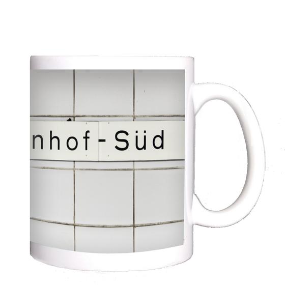 U-Bahn Hamburg Kaffeebecher Kaffeetasse U-Bahnhof Hauptbahnhof-Süd Linie U1 U3 von tom bäcker Geschenkidee Souvenir Hansestadt, Hamburger