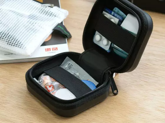 Nähe Hard Shell Case Mini Black