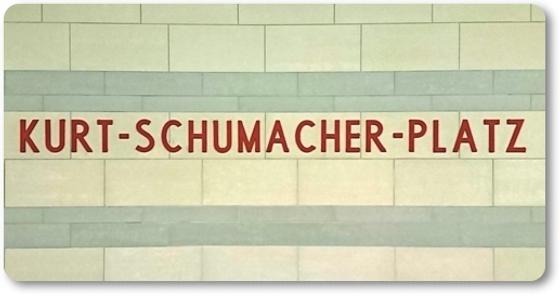 Kurt Schumacher Platz U-Bahn Souvenir Magnet Berlin von tom bäcker - U6 - Reinickendorf - Einflugschneise - Flughafen - Tegel - Planespotting