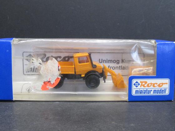 Roco 1496 Unimog kurz mit Frontlader gelb Spur H0 OVP