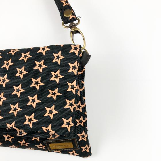 goldmarie Handtasche LOVE PEACE MOIN Canvas Sterne Muster - schwarz-braun- 30x14cm