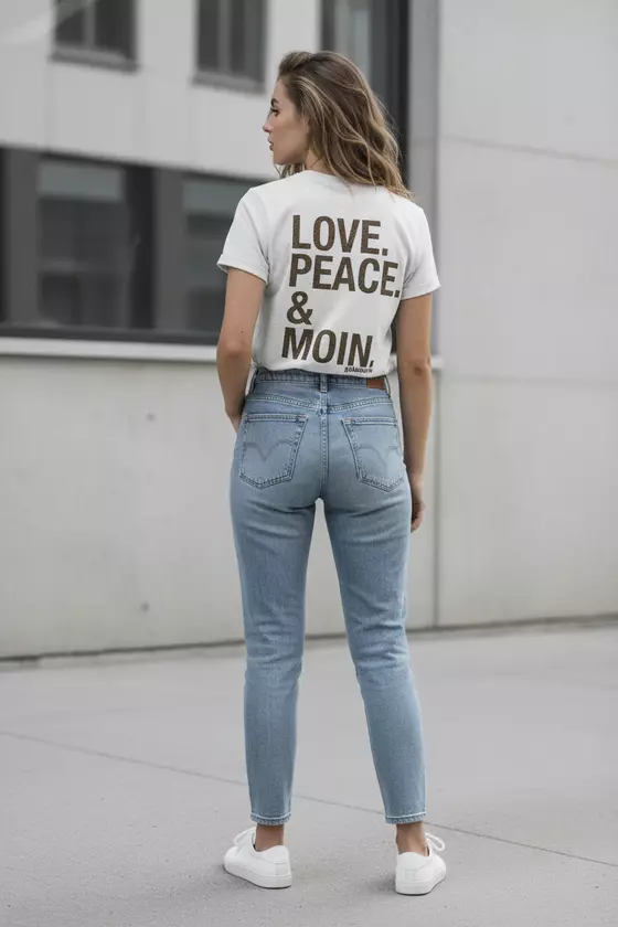 goldmarie LOVE PEACE MOIN T-shirt Bibi V-Neck - hellgrau-melange brass mit Glitzer 