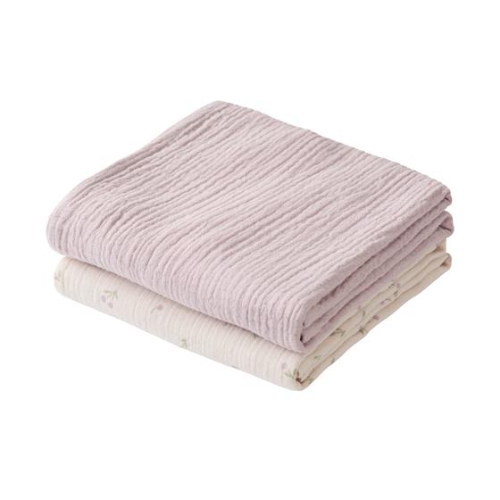 People wear Organic Mulltuch 2er Pack Rosa Mix 
