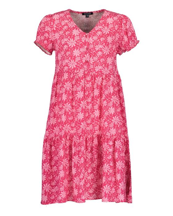 Geblümtes Kleid, fließender Stoff