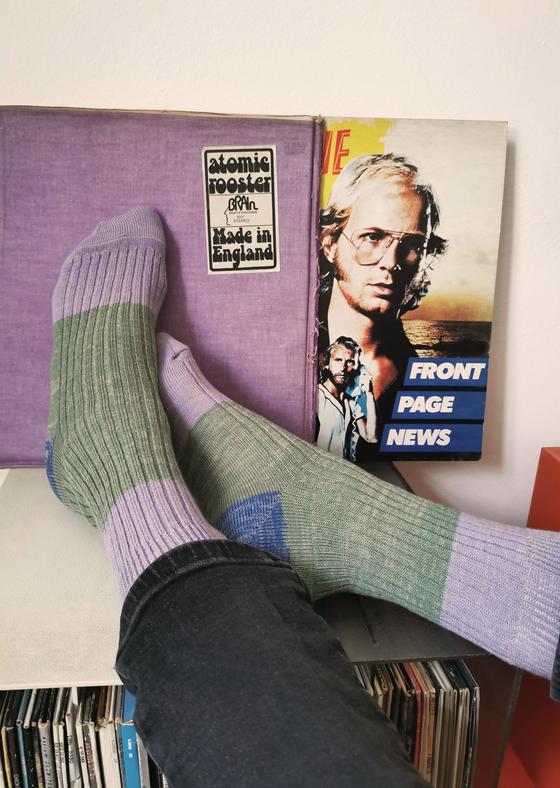 Fräulein Prusselise Bio Socken Wolle Wolfgang Grün Flieder Blau