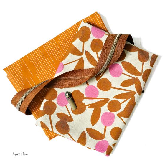 Pouch Nähset mit See you at Six Canvas, Innenstoff und ReißverschlussPouch Nähset mit Cherry Garden Canvas, Innenstoff und Reißverschluss