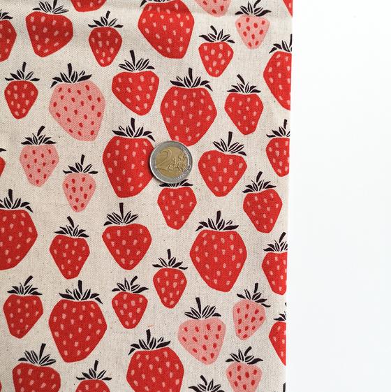 Cotton + Steel Canvas – Queen of Berrys True Red – Under the apple tree - Loes van Oosten