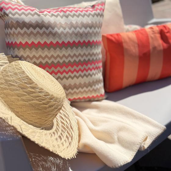PAD ZICZAC Outdoor Kissen Gartenkissen wetterfest 45x45 beige koralle