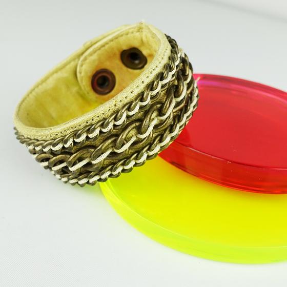 goldmarie Lederarmband Chain Kettenverzierung vintage-creme brass 