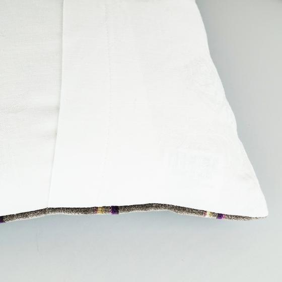 goldmarie Kissen LOVE PEACE MOIN Neonschrift Label - Samt Streifen graubraun - 30x30cm