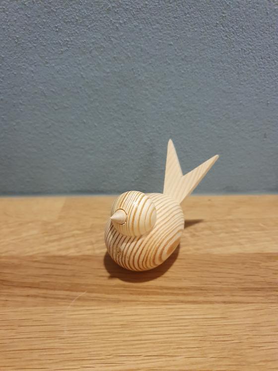 Holzvogel mini sitzend