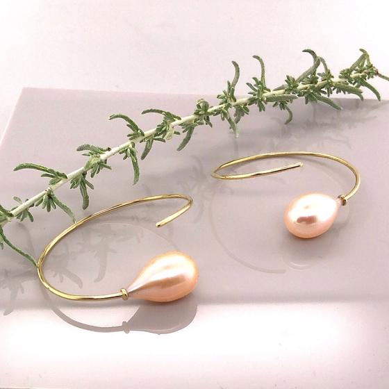 Ohrhaenger-gold-perlen
