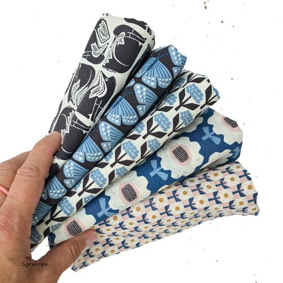 Fat Quarter Bundle Fox & Flutter Loes van Oosten 