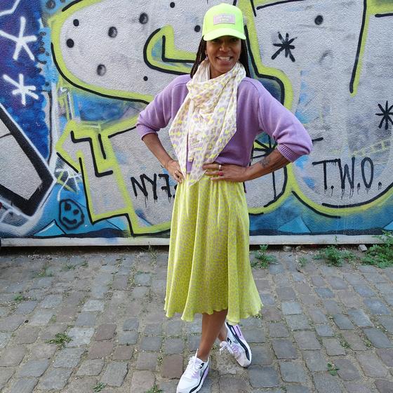 goldmarie Rock LOVE PEACE MOIN Leo Muster - neon gelb-creme