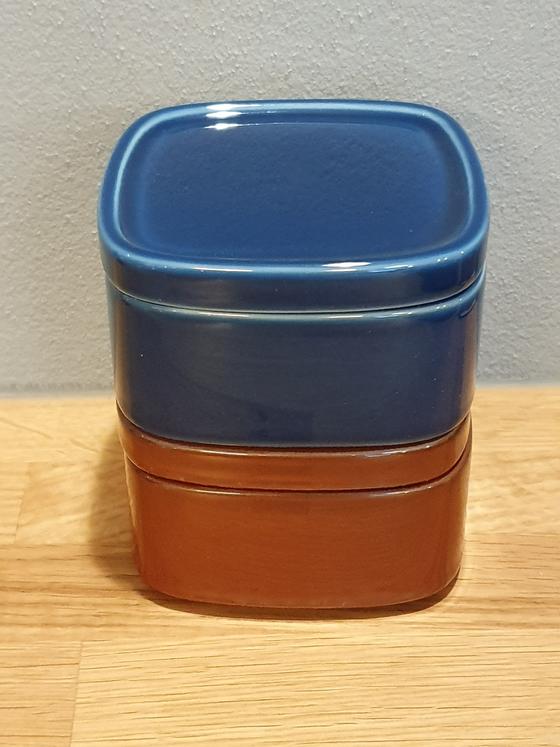 Butterdose / Container `Conte` Blau Quadrat 