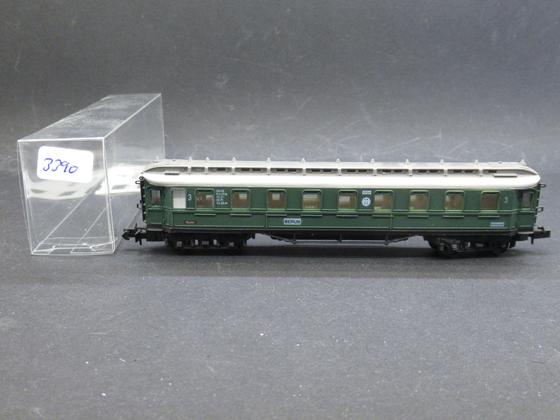 Arnold 3390 Personenwagen DRG Schnellzugwagen T3 3.Klasse 4-achsig grün für Spur N