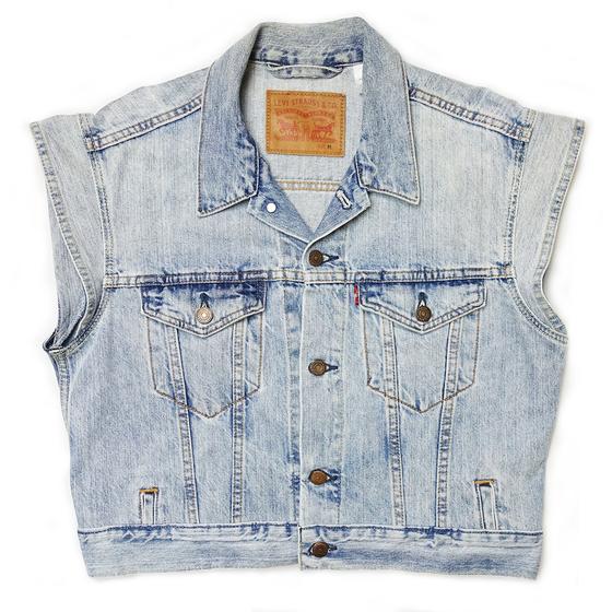 goldmarie Jeansweste LOVE PEACE MOIN - NR 06226 - Recycelt aus einer Jeansjacke - denim washed