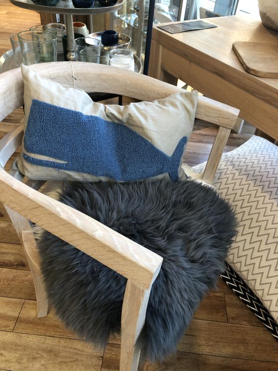 Sitzkissen Lammfell, rund, anthrazit