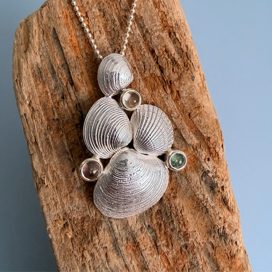anhaenger_muscheln_silber_turmaline