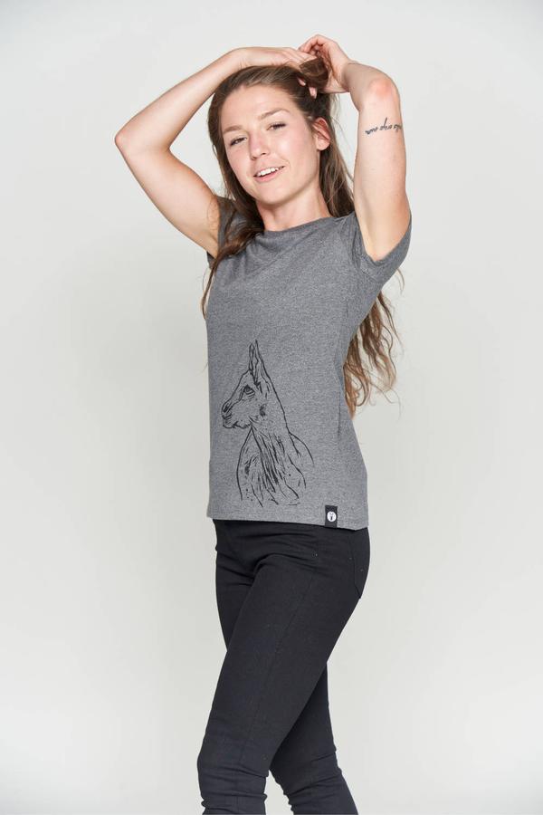 Faires Soli-T-Shirt mit Ziegen-Print und taillierter Passform von VUNDERLAND
