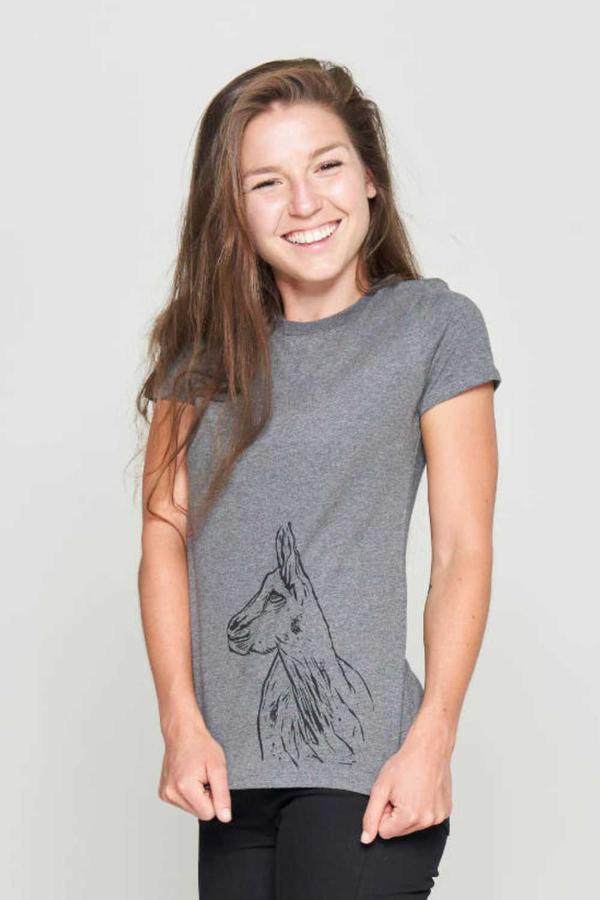 Faires Soli-T-Shirt mit Ziegen-Print und taillierter Passform von VUNDERLAND